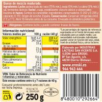 Queso cortado mezcla semicurado EROSKI, cuña 250 g